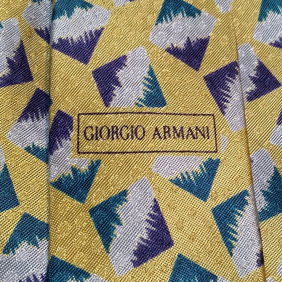 Giorgio Armani Tie, 100% Silk, Yellow & Powder Blue Pattern, Made in Ita… - Picture 7 of 10